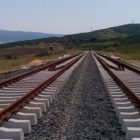 Ξεκινούν μελέτες για τη σιδηροδρομική σύνδεση Ελλάδας – Αλβανίας