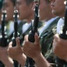 Νέες προσλήψεις στον στρατό ξηράς: Προκήρυξη για 258 θέσεις ΕΠΟΠ και ΟΒΑ