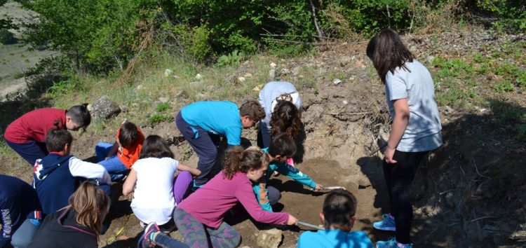 Ολοκληρώθηκε το εκπαιδευτικό πρόγραμμα «Γινόμαστε μικροί αρχαιολόγοι» της Εφορείας Αρχαιοτήτων Φλώρινας