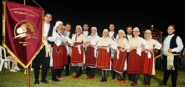 Χριστουγεννιάτικος χορός του Πολιτιστικού Συλλόγου Άνω Καλλινίκης «Προφήτης Ηλίας»