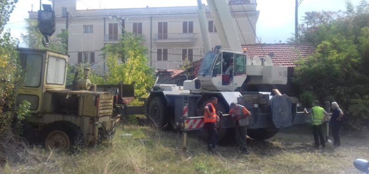 Ξεκίνησαν οι εργασίες ανακαίνισης της μάντρας στην είσοδο της πόλης της Φλώρινας (video, pics)