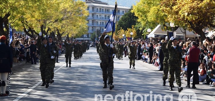 Όλη η παρέλαση της 28ης Οκτωβρίου στη Φλώρινα (videos, pics)