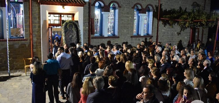 Με λαμπρότητα η εορτή της Παναγίας της Γοργοϋπηκόου στον Ιερό Ναό Αγίου Γεωργίου Φλώρινας (video, pics)