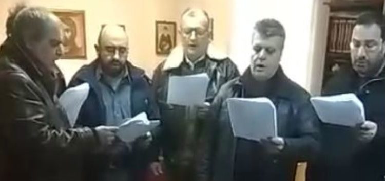 Χριστουγεννιάτικοι ύμνοι από τον Σύλλογο Ιεροψαλτών στον Μητροπολίτη Φλωρίνης (video)