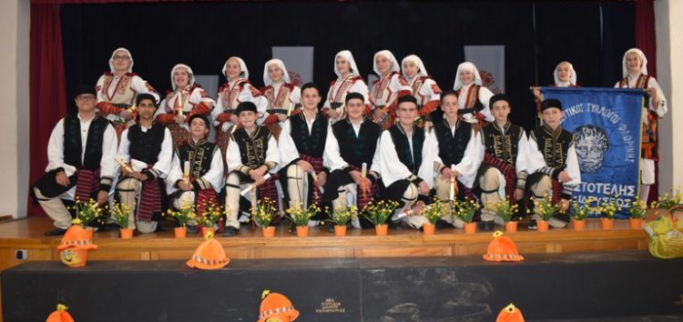 Το τμήμα Εθνογραφίας και Χορού του «Αριστοτέλη» σε πανελλήνιο εφηβικό φεστιβάλ παραδοσιακού χορού (pics)