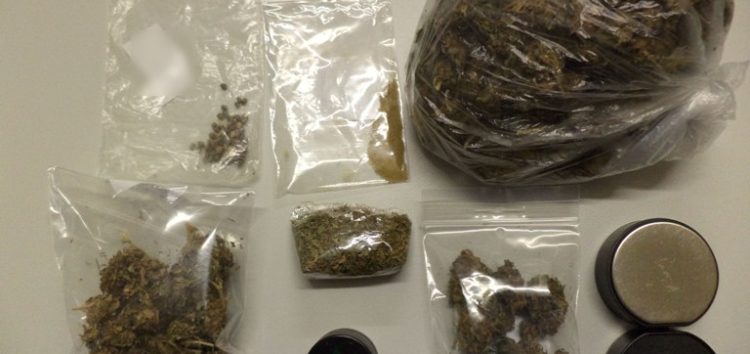 Σύλληψη τριών ατόμων στη Φλώρινα για διακίνηση και κατοχή ναρκωτικών ουσιών