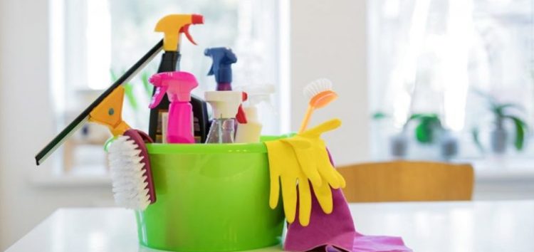 Ανώνυμη εταιρία ζητά κυρίες για καθαρισμό