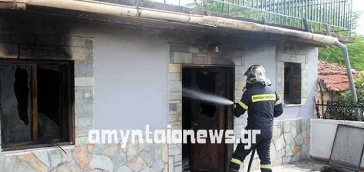 Νεκρή 81χρονη από φωτιά μέσα στο σπίτι της στο Ξινό Νερό