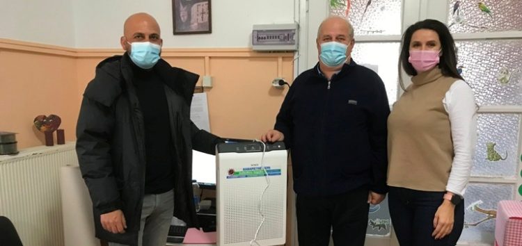 Συσκευές καθαρισμού εσωτερικού αέρα στις δομές του Δήμου Πρεσπών