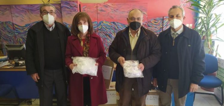 10.000 μάσκες παρέδωσε ο Δήμος Φλώρινας για να διανεμηθούν σε μαθητές και εκπαιδευτικούς