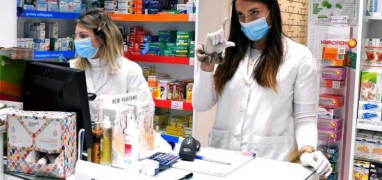 Πανελλήνιος Φαρμακευτικός Σύλλογος: Υποχρεωτική η χρήση μάσκας στα φαρμακεία