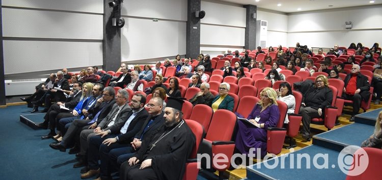 Η έναρξη του συνεδρίου με θέμα «Ο Προσφυγικός κόσμος στην Ελλάδα μετά τη Συνθήκη της Λωζάνης: Ιστορία, Εκπαίδευση, Πολιτισμός – Μνήμη» (video, pics)