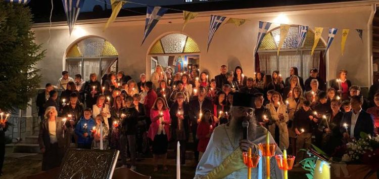 Ανάσταση στον Ιερό Ναό Αγίου Σπυρίδωνα Αχλάδας (video, pics)