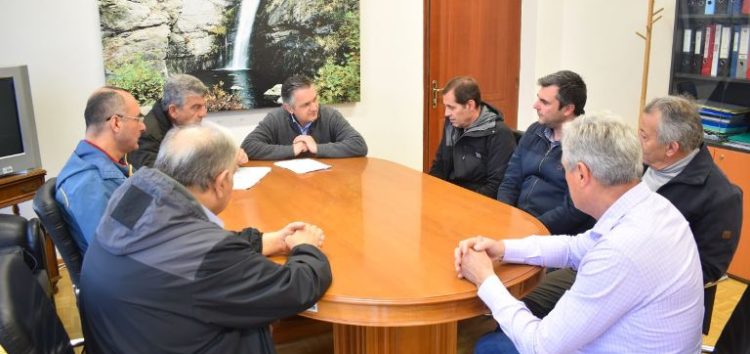 Υπογράφηκε η σύμβαση «Βελτίωση κόμβων Γρεβενών, Καστοριάς, Φλώρινας και Κοζάνης Περιφέρειας Δυτικής Μακεδονίας» από τον Γ. Κασαπίδη