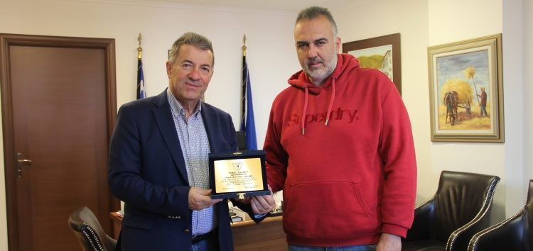 Ο Δήμαρχος Αμυνταίου Άνθιμος Μπιτάκης τιμήθηκε από τον Ερμή Αμυνταίου