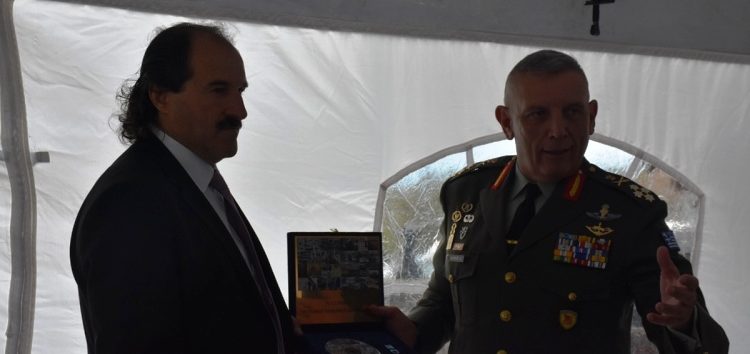 Ο αρχηγός του Γενικού Επιτελείου Εθνικής Άμυνας Κωνσταντίνος Φλώρος στις επετειακές εκδηλώσεις απελευθέρωσης της Κέλλης (video)