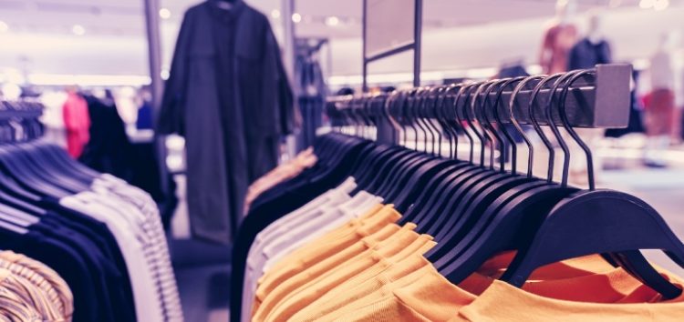 Αναζητάτε μοναδικά ρούχα; Τα διαδικτυακά καταστήματα είναι τα κατάλληλα για εσάς
